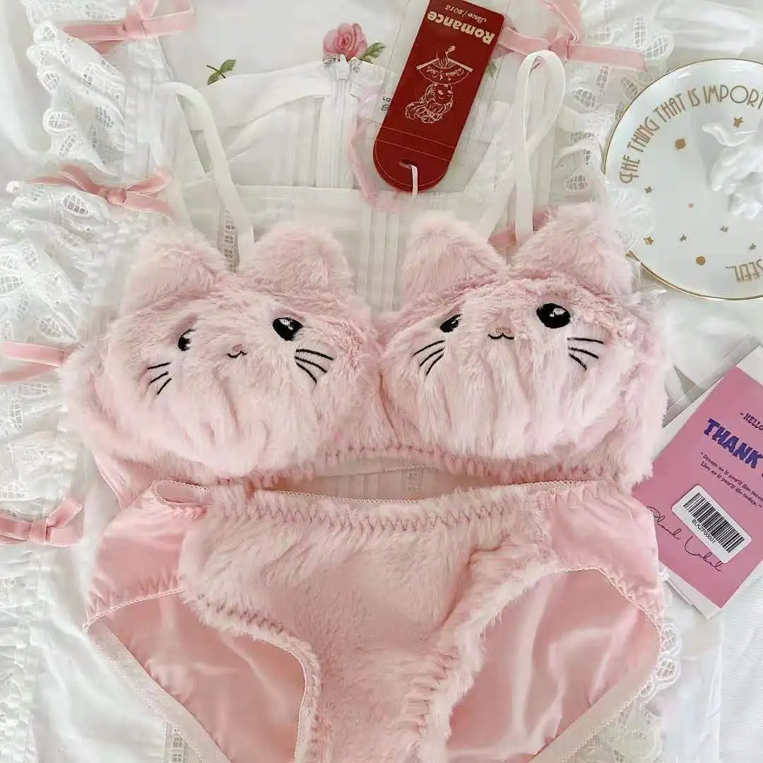 Peluş Sütyen